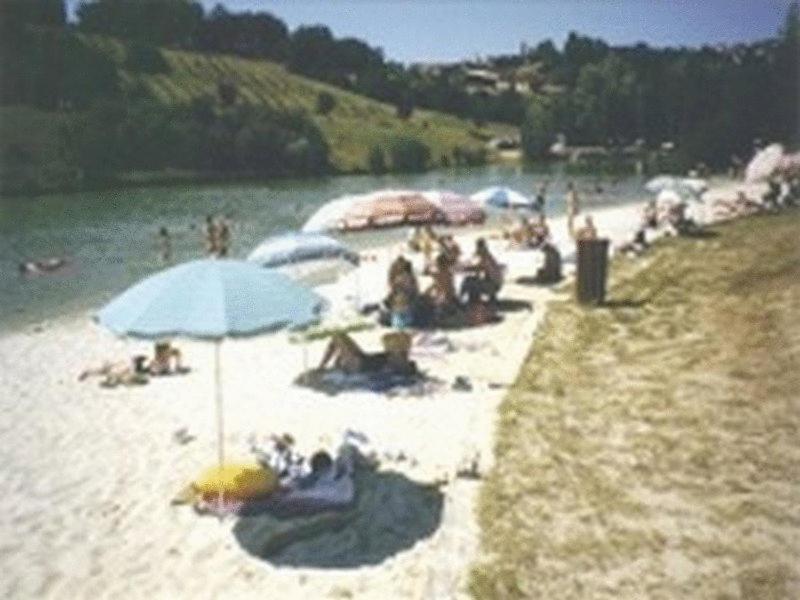 Logis L'Auberge Du Quercy Blanc Molieres  Ngoại thất bức ảnh