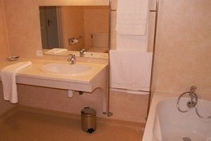 Logis L'Auberge Du Quercy Blanc Molieres  Ngoại thất bức ảnh